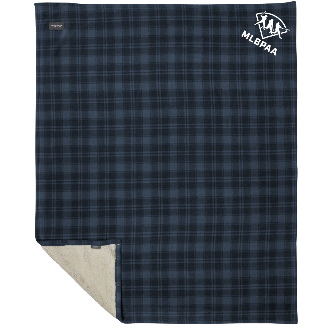Eddie Bauer® Woodland Blanket