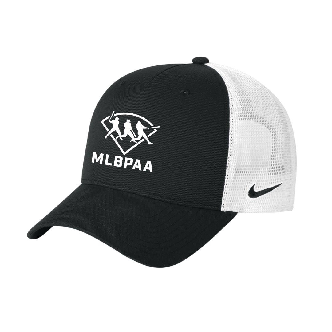 Nike Snapback Mesh Trucker Cap