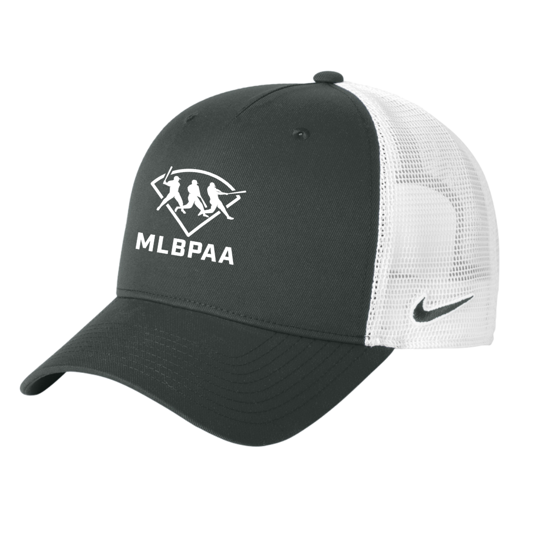 Nike Snapback Mesh Trucker Cap