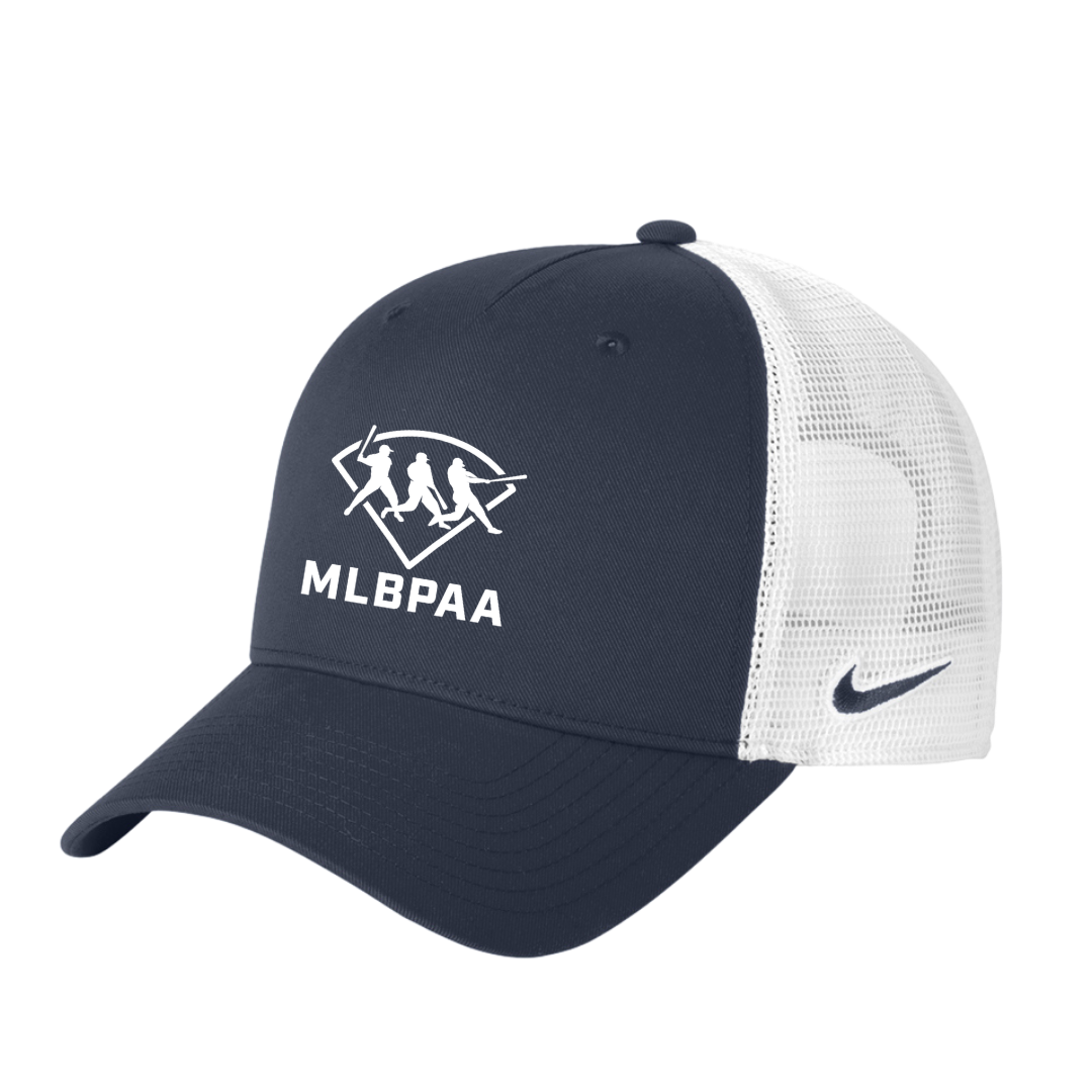Nike Snapback Mesh Trucker Cap