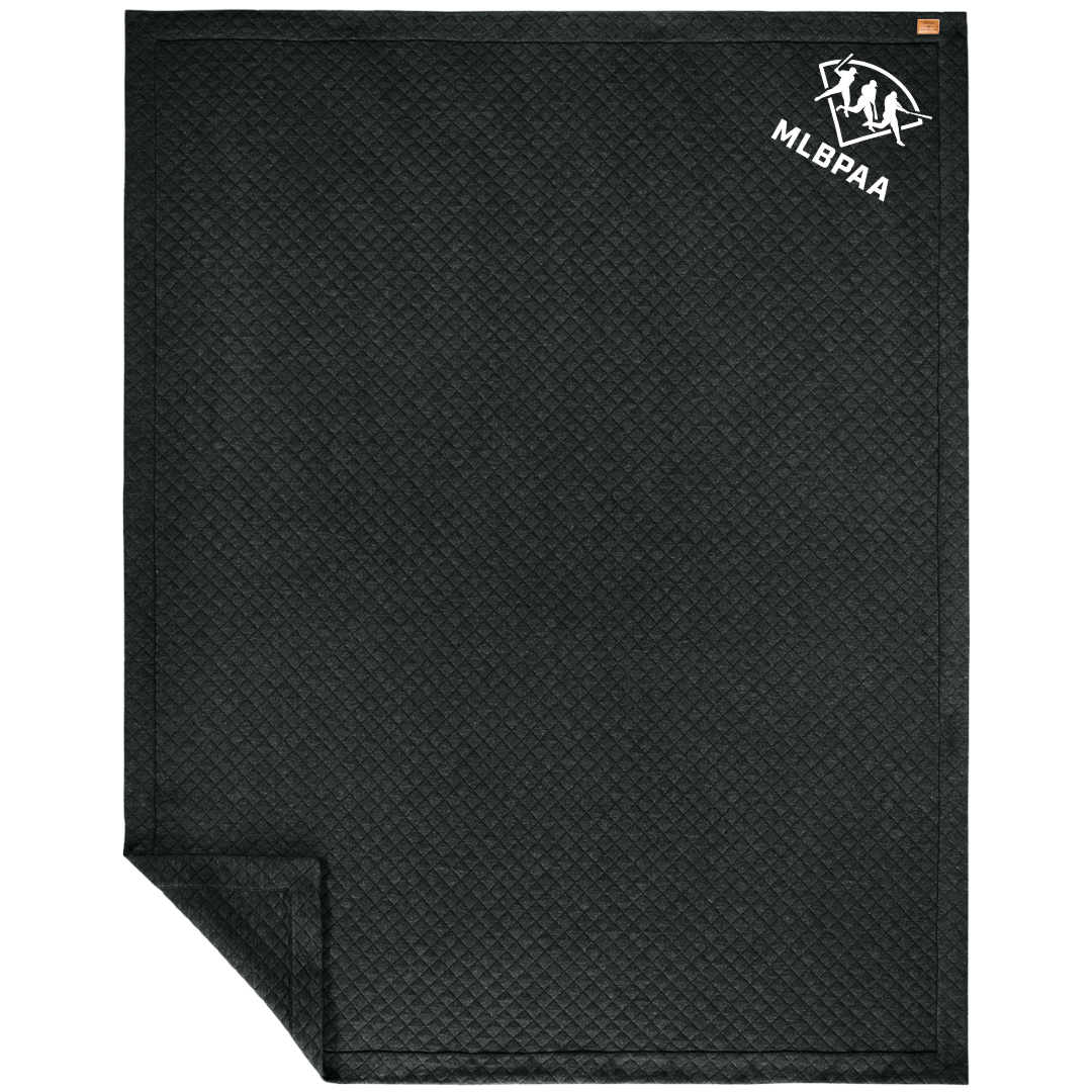 TravisMathew Diamond Quilt Blanket